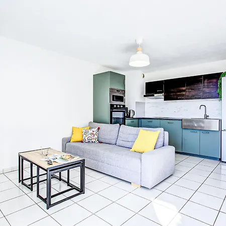 Malibu Village By Interhome Canet-en-Roussillon